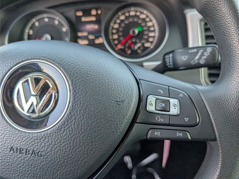 Used 2018 Volkswagen Atlas S FWD image 22