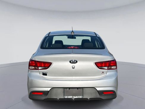 Used 2020 Kia Rio S image 5