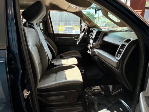 Used 2020 RAM 1500 Big Horn image 25