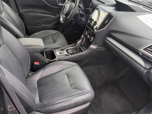 Used 2019 Subaru Forester Limited AWD/4WD image 25