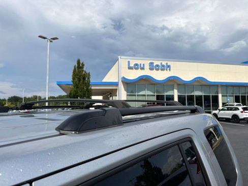 Used 2011 Honda Pilot EX-L image 11
