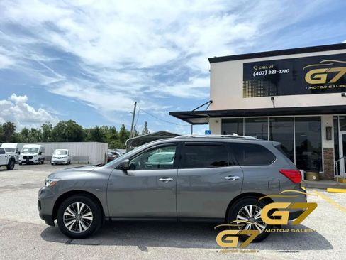 Used 2019 Nissan Pathfinder S FWD image 6