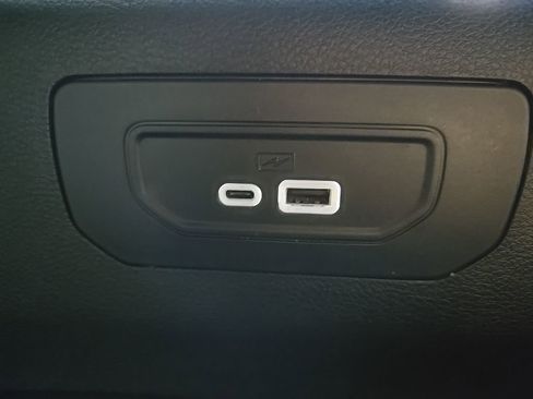 Used 2025 Jeep Grand Cherokee L Altitude image 48