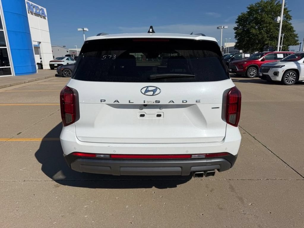Used 2025 Hyundai Palisade SEL AWD/4WD image 3