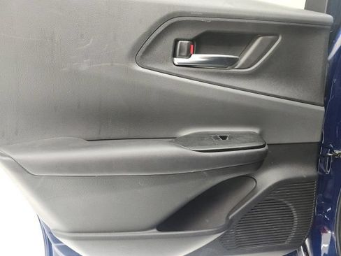 Used 2024 Toyota Prius XLE AWD/4WD image 9