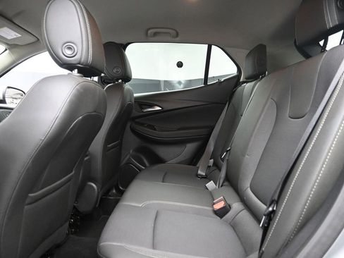 Used 2025 Buick Encore GX Preferred AWD/4WD image 10