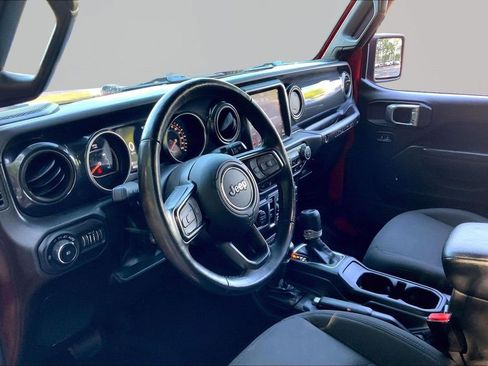 Used 2022 Jeep Wrangler Unlimited Sport AWD/4WD image 12