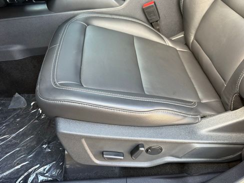 New 2025 Ford Bronco Outer Banks image 38