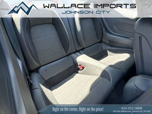 Used 2025 Ford Mustang GT RWD image 39