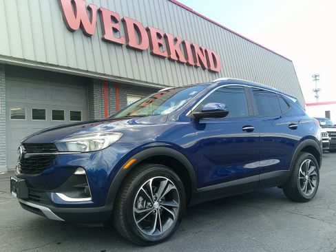 Used 2023 Buick Encore GX Select AWD/4WD image 1