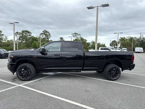 New 2026 RAM 3500 Laramie AWD/4WD image 6