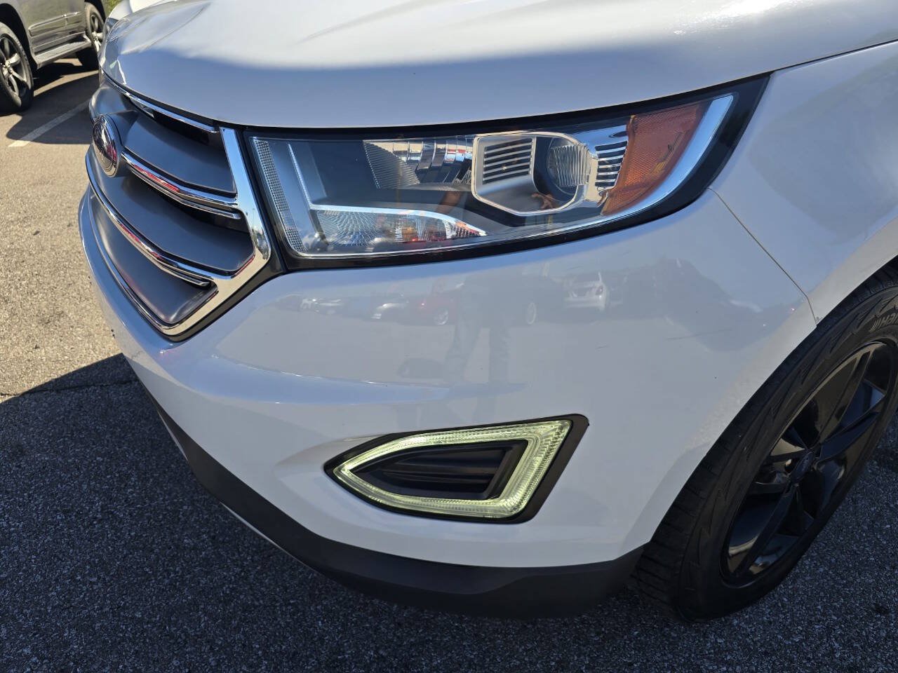 Used 2016 Ford Edge SEL w/ Equipment Group 201A AWD/4WD image 16