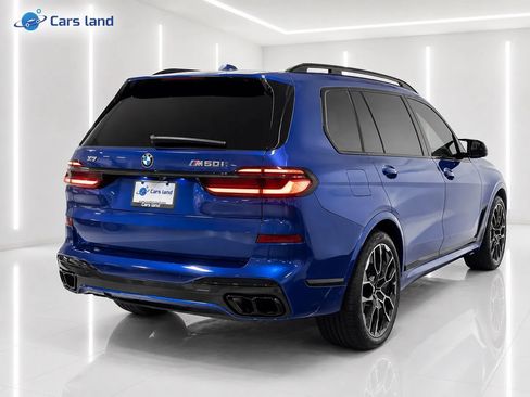Used 2025 BMW X7 M60i AWD/4WD image 3