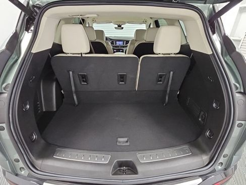 Certified 2024 Buick Enclave Essence w/ Technology Package FWD image 34