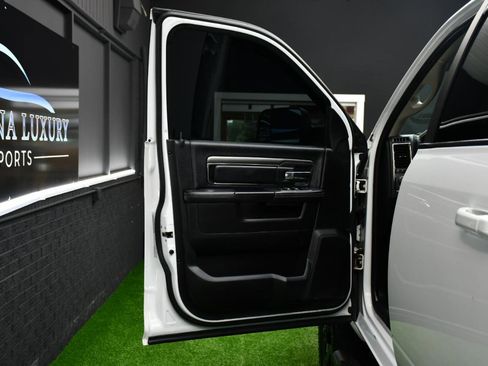 Used 2018 RAM 3500 Big Horn w/ Sport Appearance Group AWD/4WD image 14