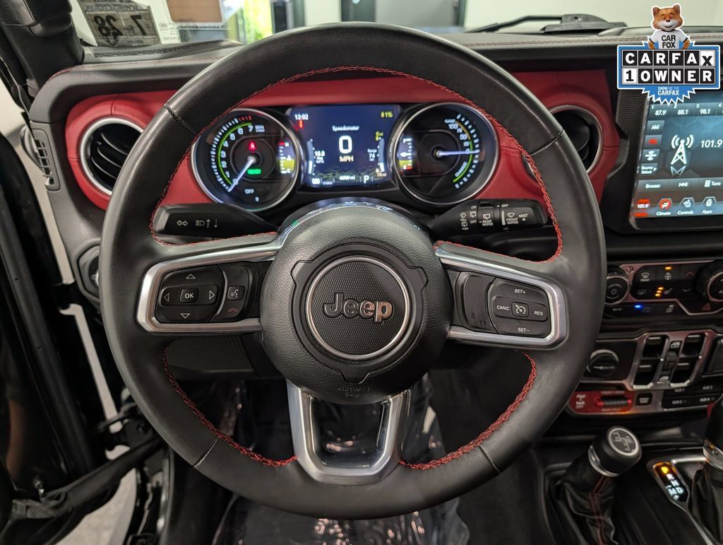 Used 2023 Jeep Wrangler Unlimited Rubicon 4xe AWD/4WD image 21