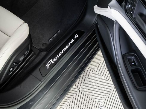 New 2026 Porsche Panamera 4 AWD/4WD image 26