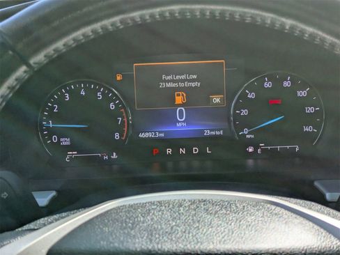 Used 2022 Ford Explorer XLT image 34