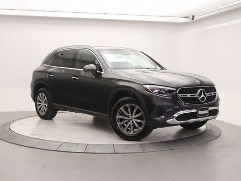 New 2026 Mercedes-Benz GLC 300 image 16