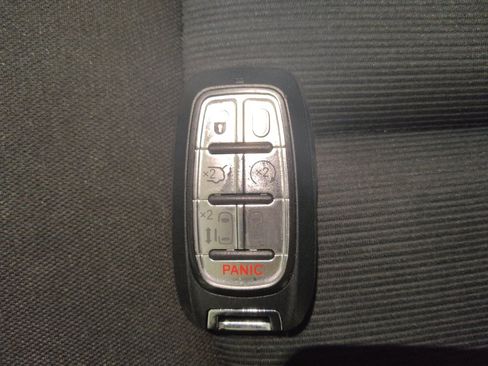 Used 2023 Chrysler Voyager LX FWD image 32