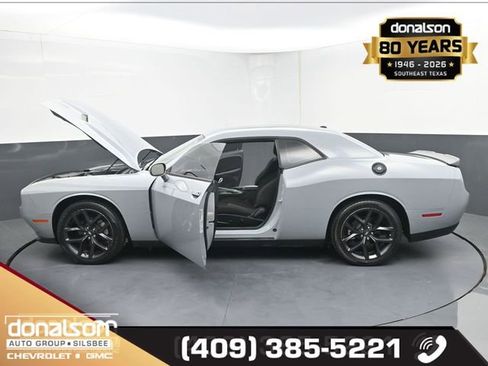 Used 2022 Dodge Challenger SXT w/ Blacktop Package image 21