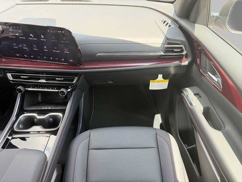 New 2026 Chevrolet Traverse Z71 AWD/4WD image 14