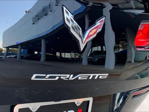 Used 2017 Chevrolet Corvette Stingray Coupe RWD image 29