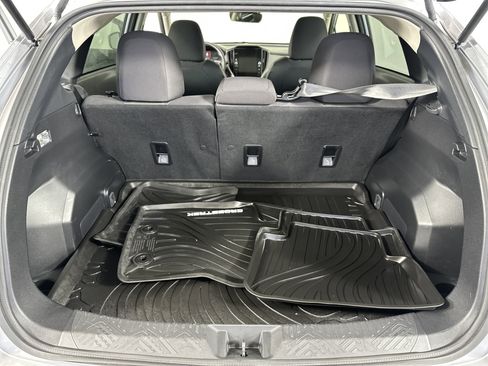 Used 2024 Subaru Crosstrek 2.0i Premium image 14