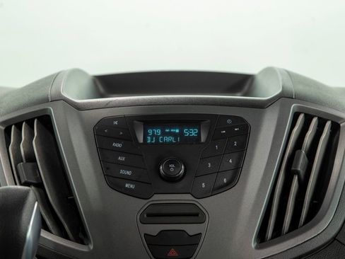 Used 2018 Ford Transit 150 XL image 23