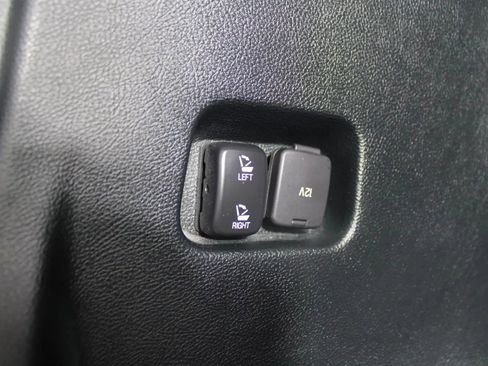 Used 2019 Ford Edge ST w/ Equipment Group 401A AWD/4WD image 31