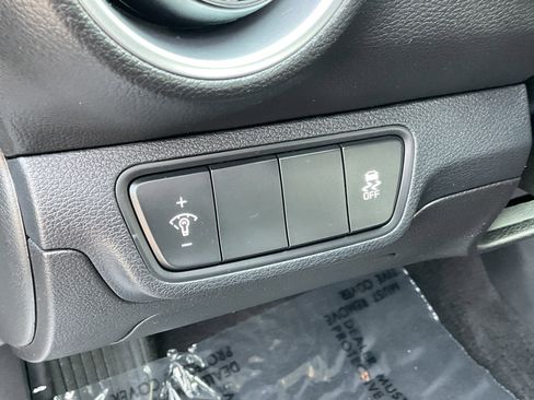 Used 2024 Kia Forte LXS image 22