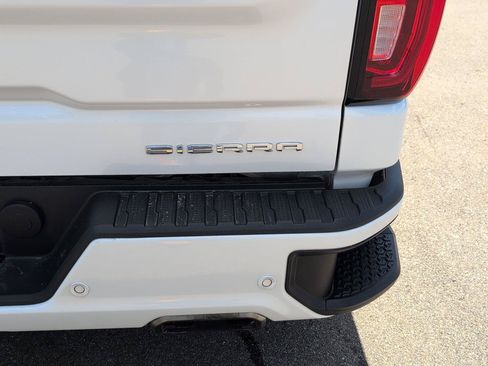 Used 2020 GMC Sierra 1500 Denali w/ Denali Ultimate Package AWD/4WD image 5