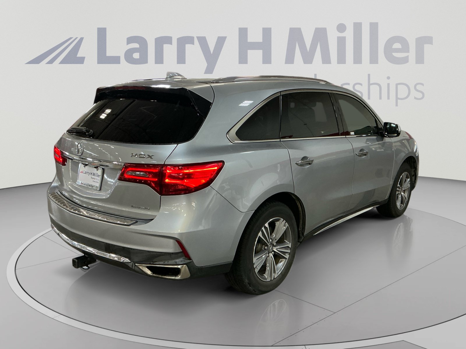 Used 2020 Acura MDX SH-AWD image 5