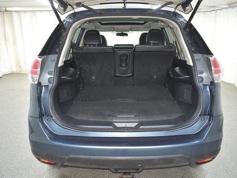Used 2014 Nissan Rogue SL w/ SL Premium Package FWD image 32
