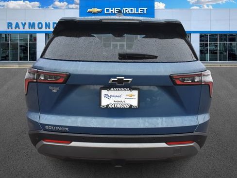 New 2026 Chevrolet Equinox LT w/ LPO, Floor Liner Package image 5