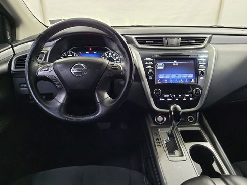 Used 2020 Nissan Murano SV image 22