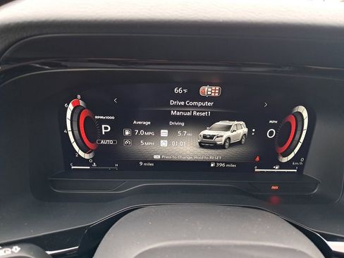 New 2026 Nissan Pathfinder SL w/ Lighting Package AWD/4WD image 16
