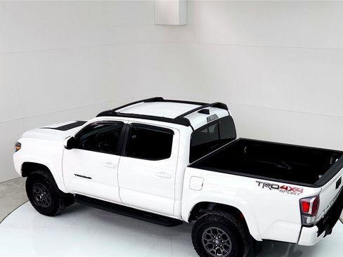 Used 2023 Toyota Tacoma TRD Sport image 15