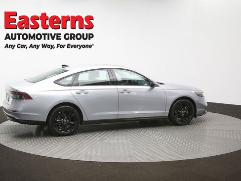 Used 2025 Honda Accord SE image 45