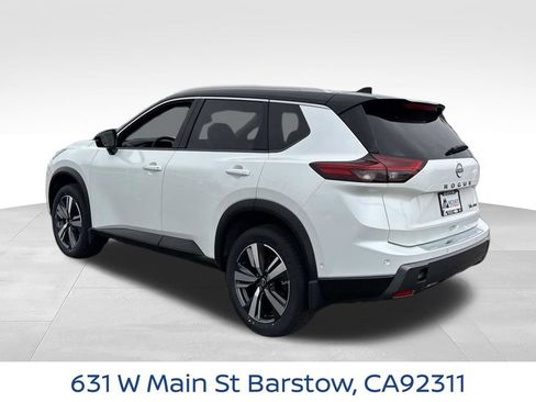 New 2025 Nissan Rogue SL AWD/4WD image 7