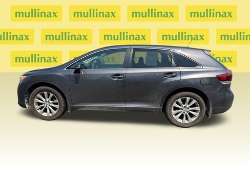 Used 2014 Toyota Venza LE AWD/4WD image 11