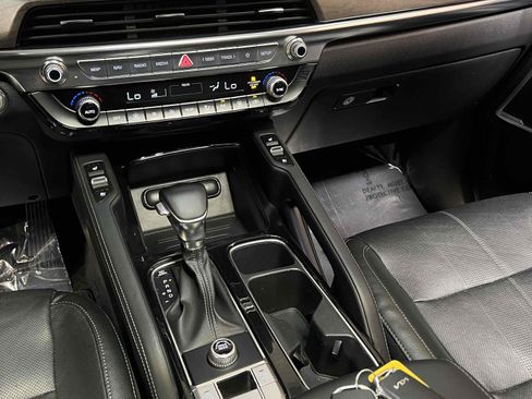 Used 2022 Kia Telluride EX w/ EX Premium Package FWD image 28