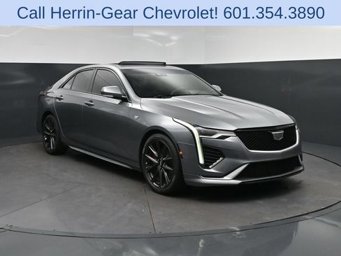 Used 2021 Cadillac CT4 Sport RWD image 9