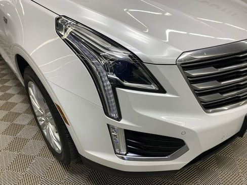 Used 2019 Cadillac XT5 Premium Luxury image 3