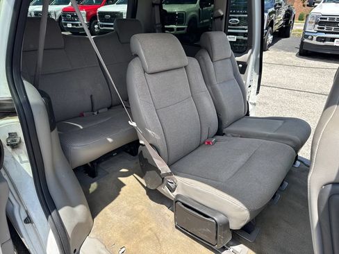 Used 2002 Chevrolet Venture w/ Climate Pkg FWD image 11