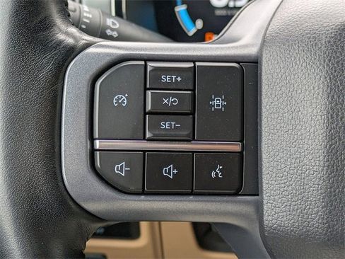 Used 2023 Ford F150 Lariat image 28