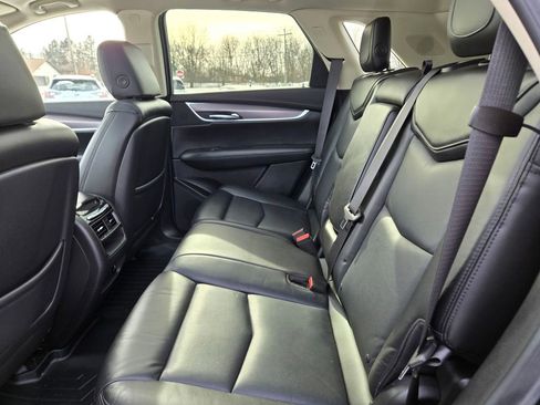 Used 2018 Cadillac XT5 Premium Luxury image 31