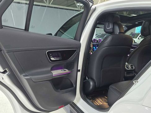 Certified 2025 Mercedes-Benz GLC 300 4MATIC image 16