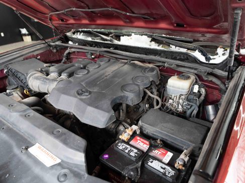 Used 2012 Toyota 4Runner SR5 w/ Premium Pkg image 33