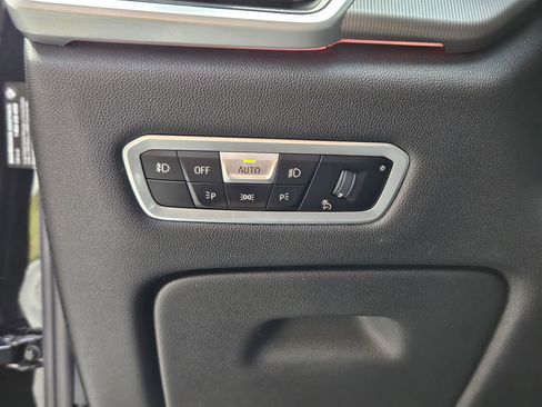 Used 2021 BMW X5 xDrive40i w/ Convenience Package image 19